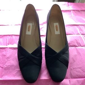 Talbots Black Satin Low-Heeled Pumps